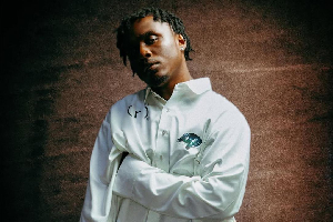 Kweku Smoke Dominates Apple Music Ghana Charts with 'No Days Off' Album