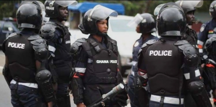 Ghana Police Arrest Eight Nigerians in Intelligence-Led Anti-Narcotics Operation at Okaishie Drug Lane