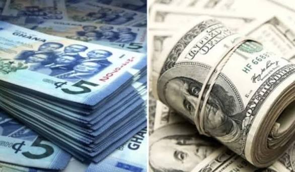 Ghanaian Cedi Drops to GH¢11.90 as Festive FX Demand Rises